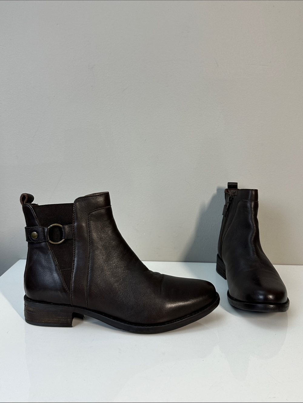 Earth Alana Santry Brown Leather Ankle Boots Size 8.5 Wide Classic Casual